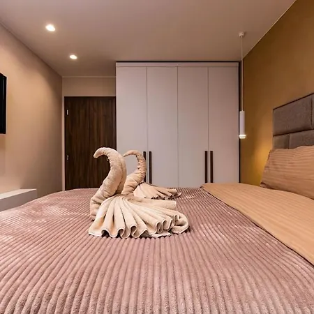 Апартамент Victoria 2-bedroom Пловдив