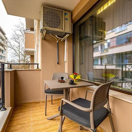Victoria 2-bedroom Plovdiv