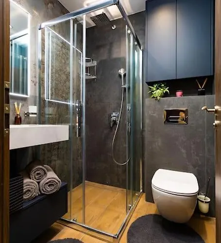 Victoria 2-bedroom Апартаменты *