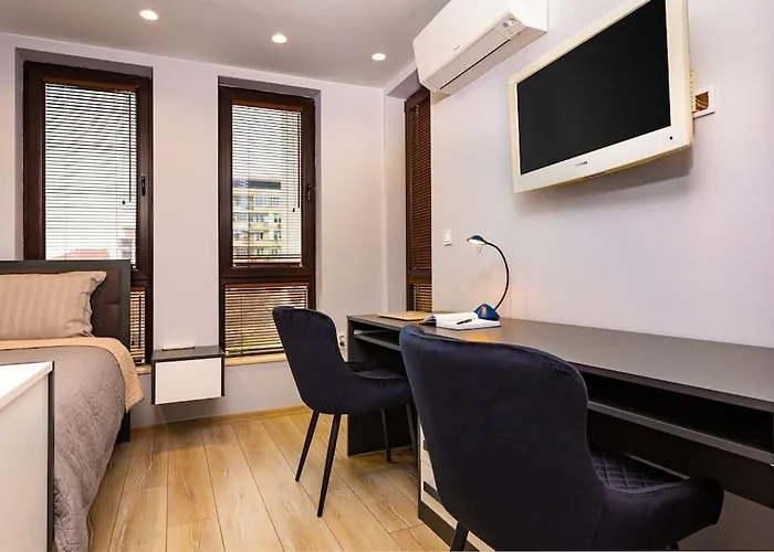 Victoria 2-bedroom Апартаменты *