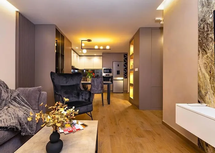 Victoria 2-bedroom Апартаменты *